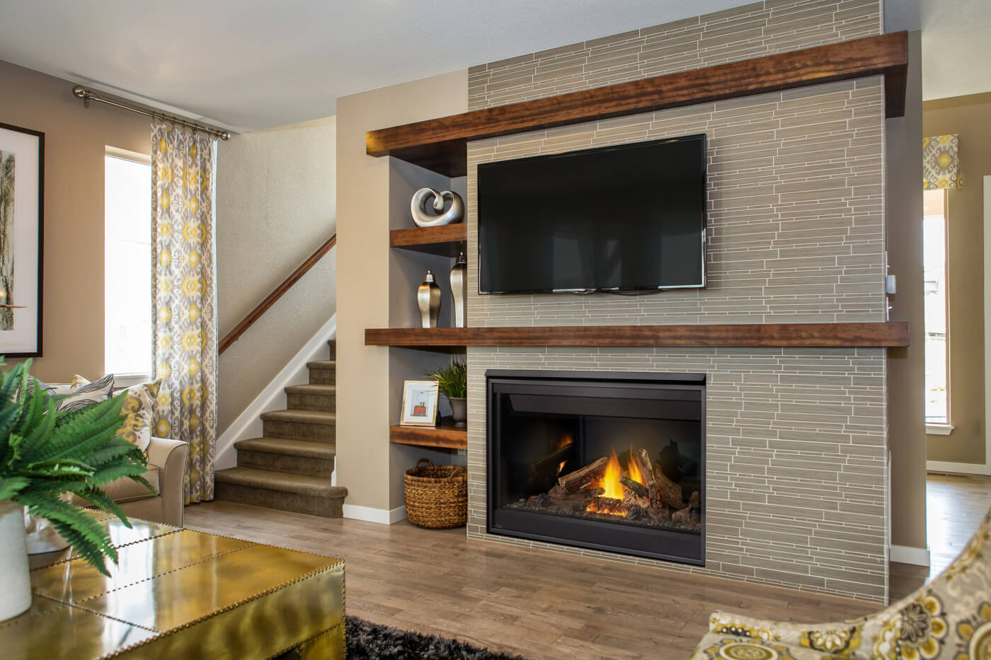 Napoleon Ascent™ 46 Direct Vent Gas Electronic Fireplace B46