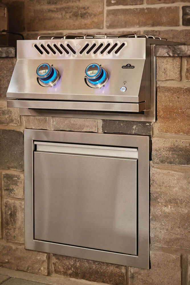 Napoleon Built-In Components 18" X 16" Stainless Steel Single Door BI-1816-1D