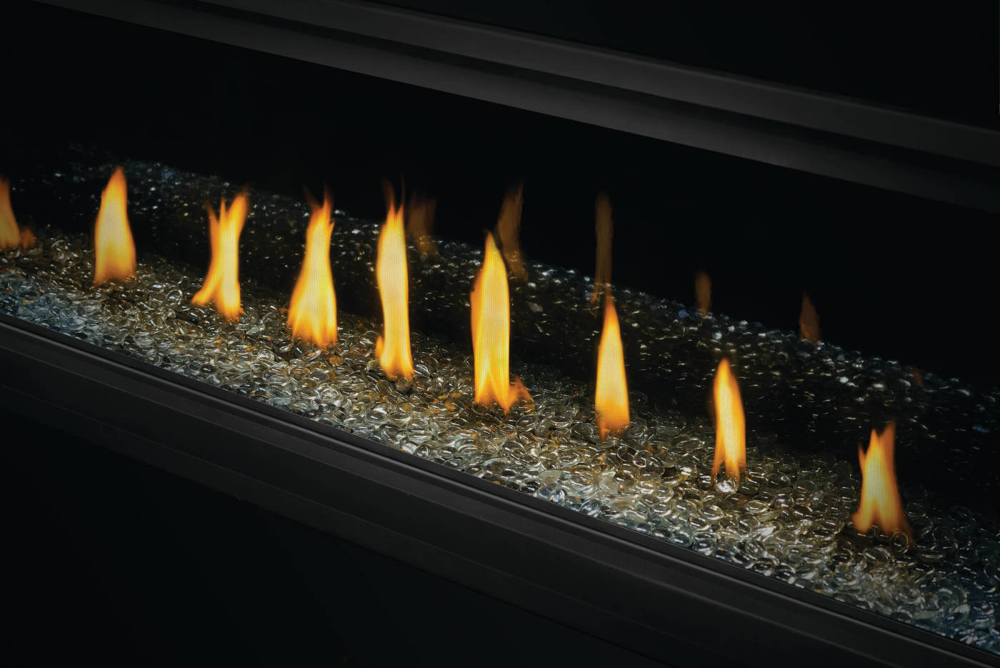Napoleon Ascent™ Linear 46 Direct Vent Gas Fireplace BL46NTE