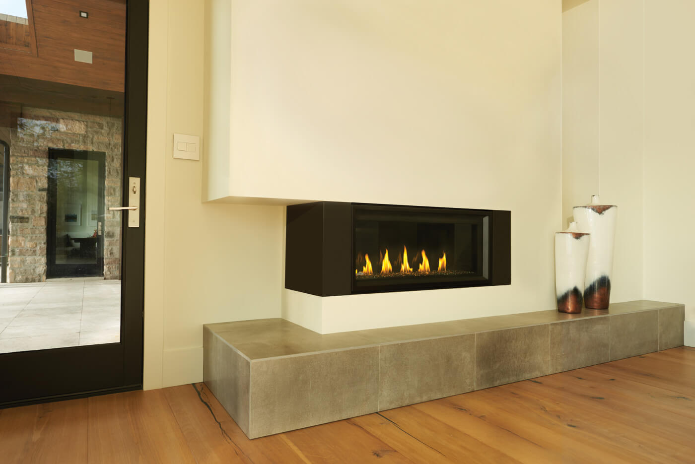 Napoleon Luxuria™ 38 Direct Vent Gas Fireplace LVX38