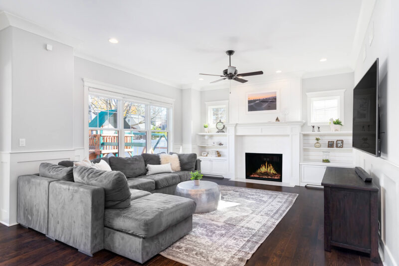 Modern Flames 36" ORION TRADITIONAL VIRTUAL ELECTRIC FIREPLACE OR36-TRAD