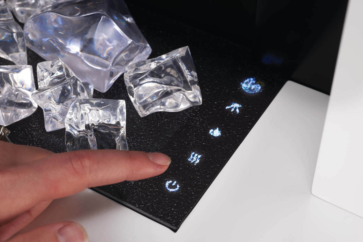 Napoleon Stylus™ Cara Electric Fireplace Nefp32-5019W