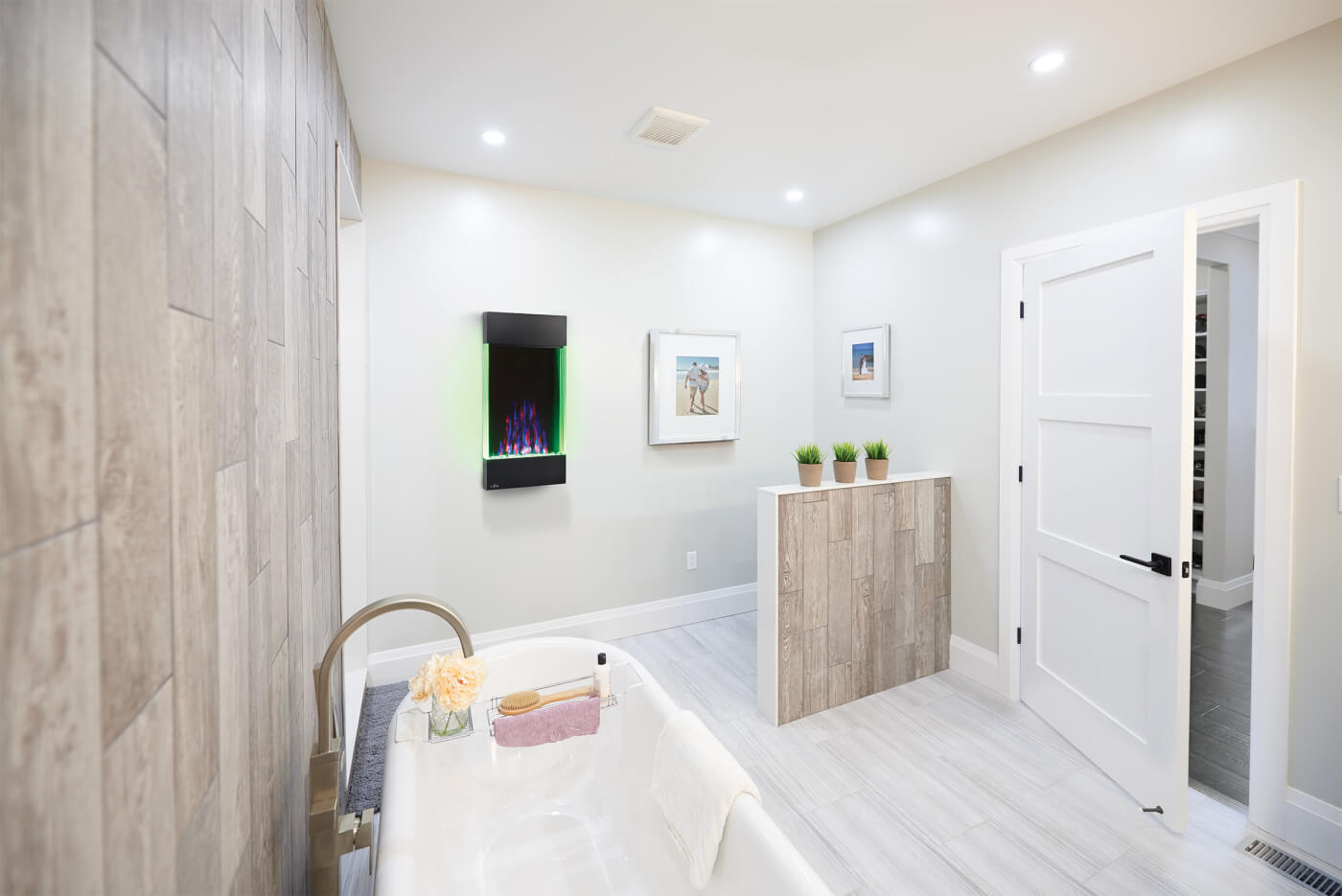 Napoleon Allure™ Vertical 32 Electric Fireplace NEFVC32H