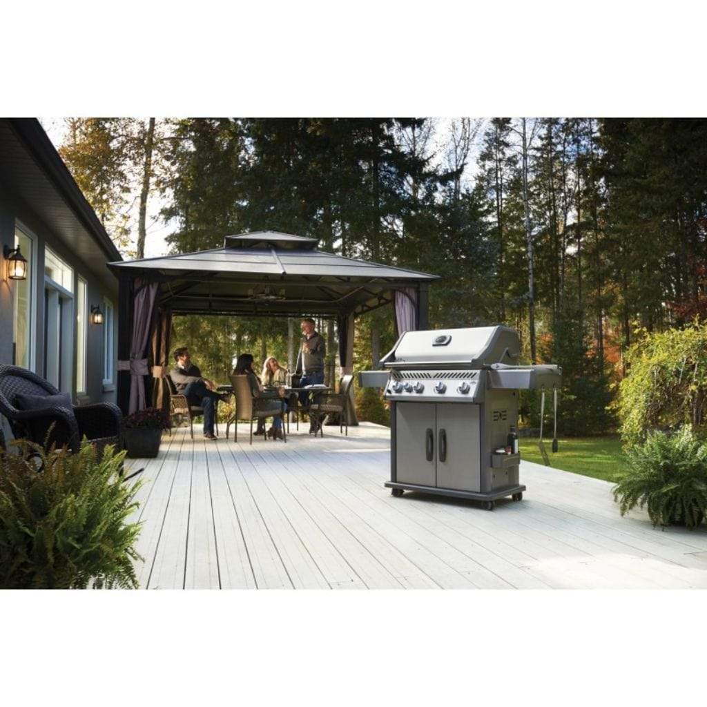 Napoleon Rogue SE 525 RSIB with Infrared Side and Rear Burners Gas Grill RSE525RSIB