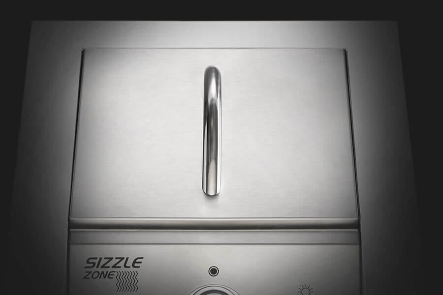 Napoleon Built-In 700 Series Stainless Steel Single Infrared Burner with Stainless Steel Cover BIB10IR