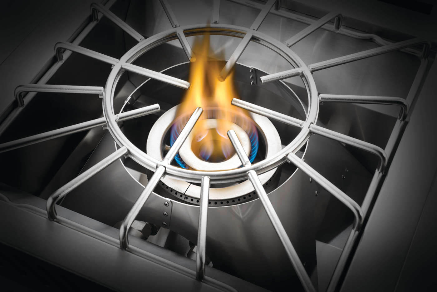 Napoleon Built-In 700 Series Stainless Steel Power Burner with Stainless Steel Cover BIB18PB