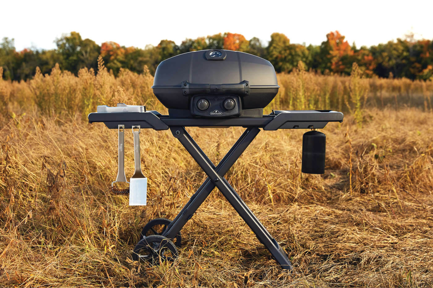 Napoleon Phantom TravelQ Pro 285 with Scissor Cart Portable Gas Grill PRO285X-MK-PHM
