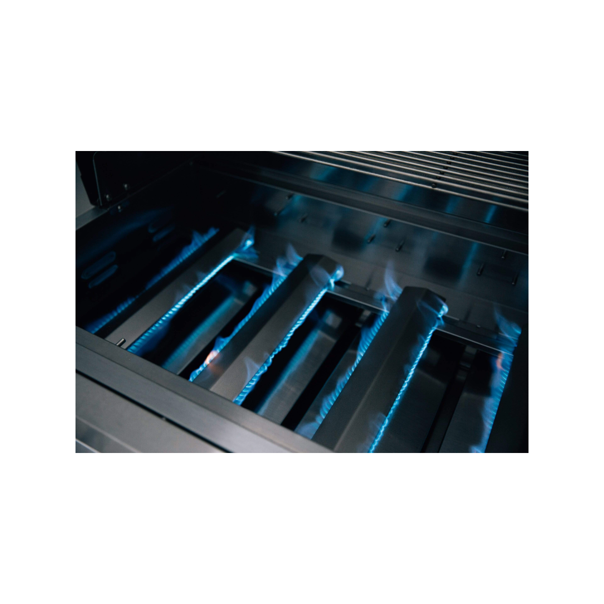 Summerset Sizzler Pro 40" 5-Burner Built-In Gas Grill SIZPRO40