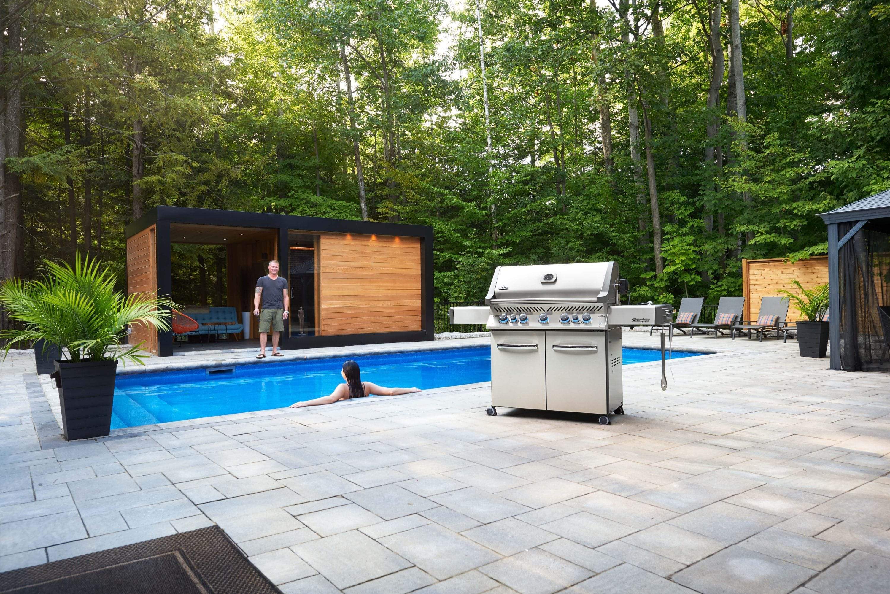 Napoleon Prestige PRO™ 665 RSIB Natural Gas Grill w/ Infrared Rear & Side Burners PRO665RSIBNSS-3