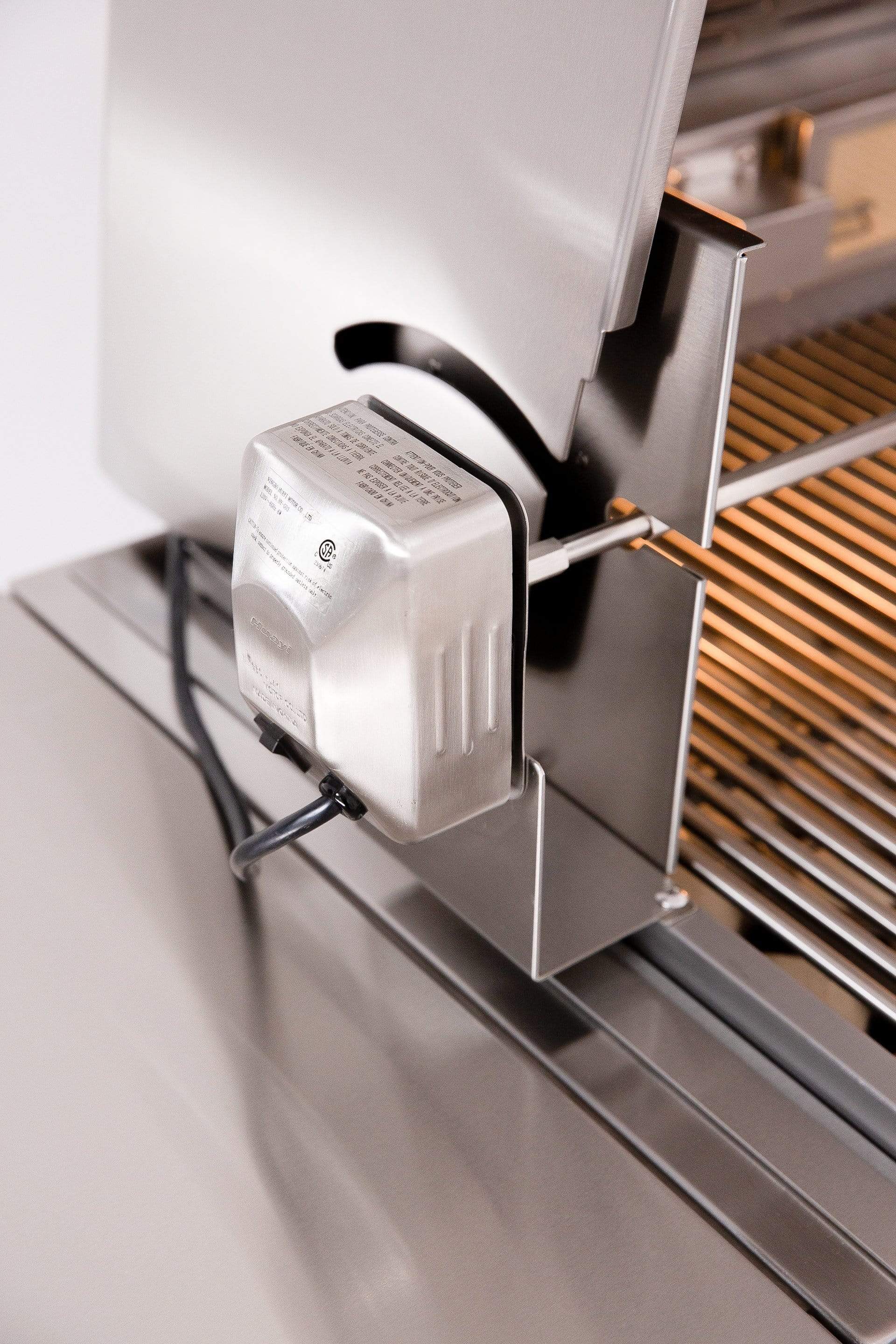 Summerset TRL 32" 3-Burner Built-In Gas Grill TRL32